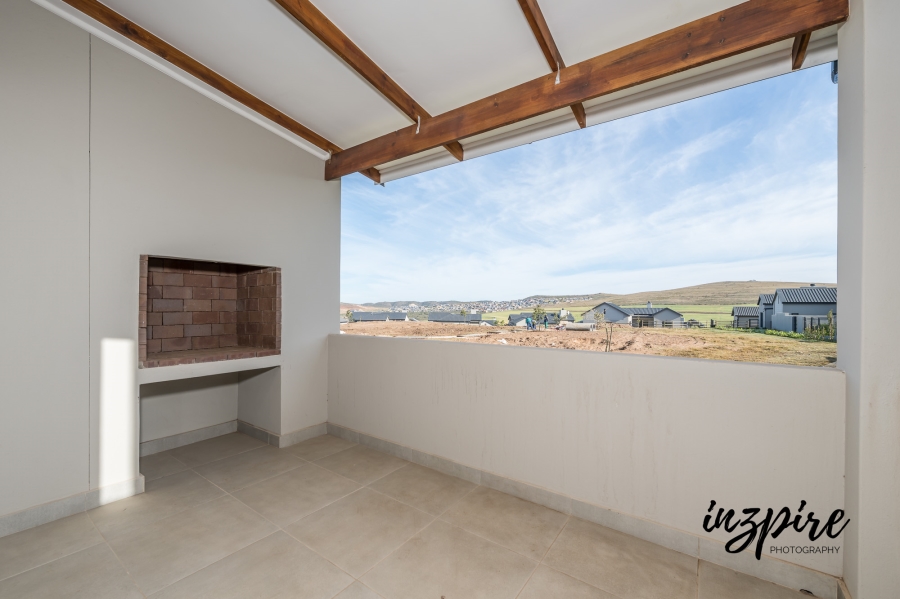 2 Bedroom Property for Sale in Hartland Lifestyle Estate Western Cape